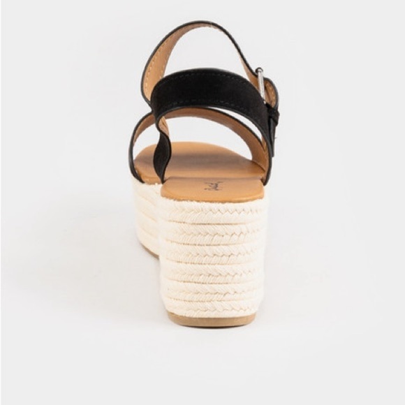NEW- Qupid Big Bang Espadrille Wedge Sandals - Picture 4 of 17